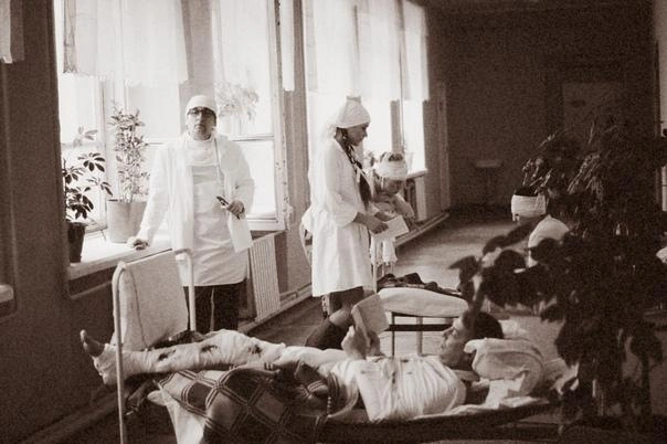 Пациенты читали книги и гуляли по парку | Источник: предоставлено управлением образования