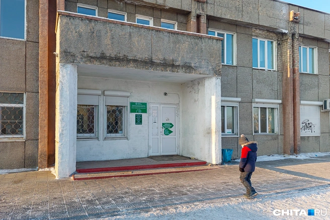 Специалисты принимают в двух поликлиниках города | Источник: Олег Федоров / «Чита.Ру»