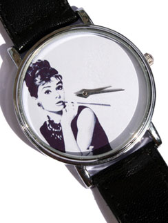 Часы с изображением Одри Хепберн, Mitya Veselkov