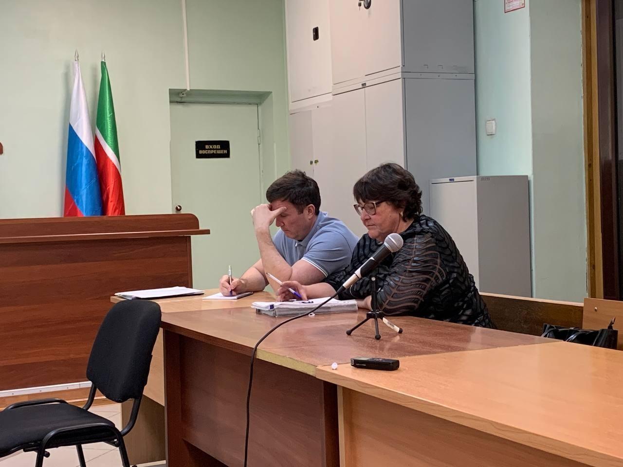 Экс-чиновнику Минземимущества Татарстана продлили домашний арест. Его обвиняют в сдаче госимущества в аренду «своим»