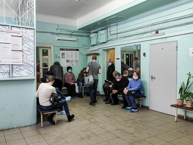 Жители Нижнего Новгорода столкнулись с трудностями при записи к врачу через онлайн-портал. | Источник: Наталья Бурухина / NN.RU