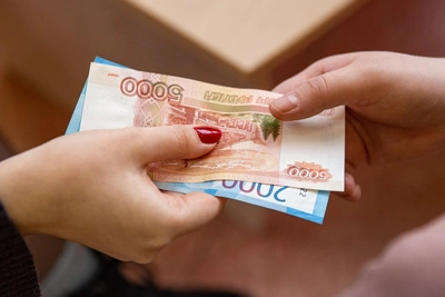 Pensioner loses 500,000 rubles to phone scammers
