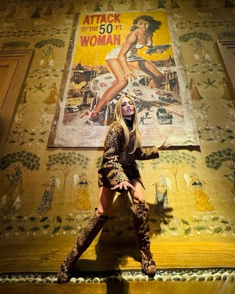Источник: @jlo
