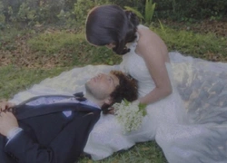 Свадьба Селены Гомес и Бенни Бланко: хронология, платье, детали и гости