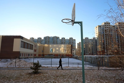 School in Serebryany Bereg Handed Over with Violations