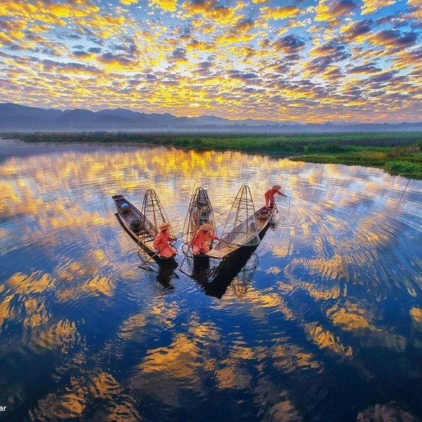 Восход Солнца на озере Инле, Мьянма | Источник: Aung Chan Thar / Standard Chartered Weather Photographer of the Year 2025