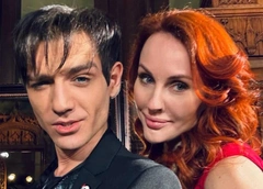 Алкоголизм или страшное проклятье: экстрасенсы «Битвы сильнейших» разгадывают череду странных смертей