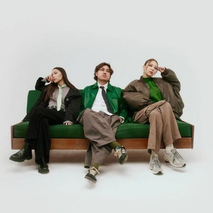 Музыкальный уикенд: премьера сингла M’Dee «как дома»