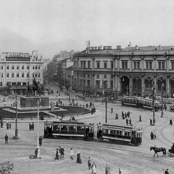 Так выглядела Знаменская площадь в 1910–1913 гг. | Источник: citywalls.ru