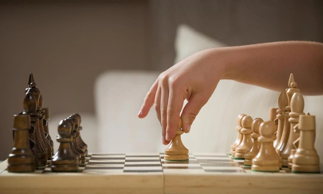 Трехлетний вундеркинд стал самым юным шахматистом в истории с рейтингом ФИДЕ