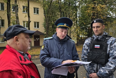 Приставы Псковской области восстановили водителя