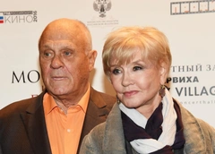 Вера Алентова впервые вышла на сцену после смерти Владимира Меньшова