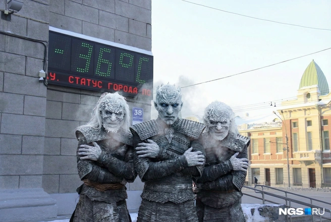 Все мы немного белые ходоки, когда столбики термометров опускаются ниже -25. Жителям Королевской Гавани не понять | Источник: Юрий Орлов / Городские медиа