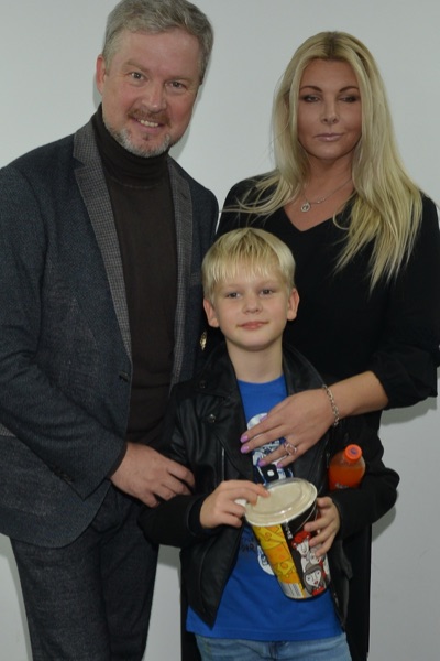Валдис Пельш с женой и сыном
