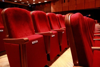 Omsk residents call culture sector pay raise 'an insult'