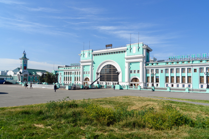 Колизей, море и Музей погребальной культуры: как отдыхают в Новосибирске