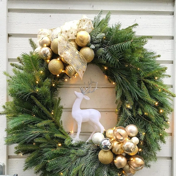 Источник: @tainaemilia