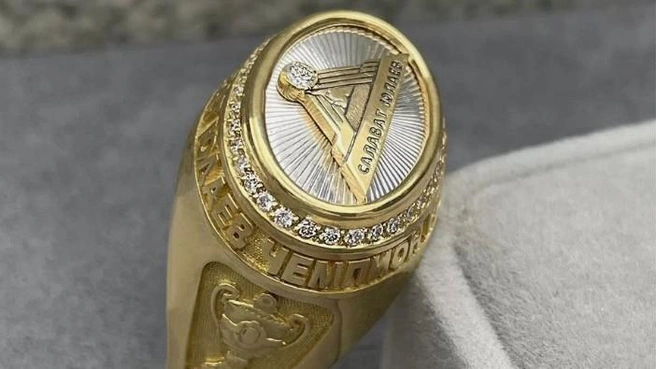 Чемпионский перстень «Салавата» продают за 470 тысяч рублей | Источник: Сайт объявлений