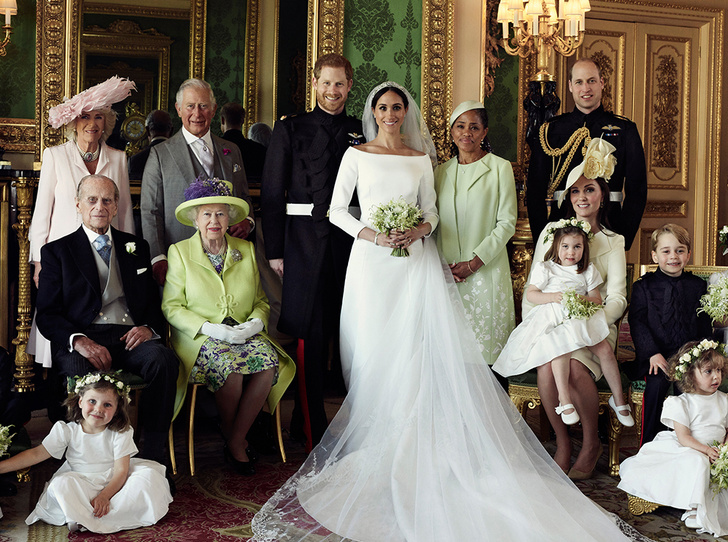 Что особенного в официальных свадебных фото принцессы Евгении и Джека Бруксбэнка
