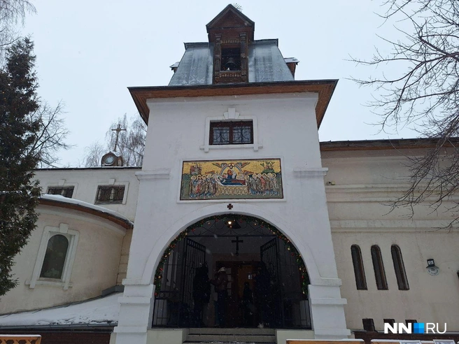 Папа Римский подарил итальянскую мозаику католическому храму | Источник: Валерия Коростелева / NN.RU