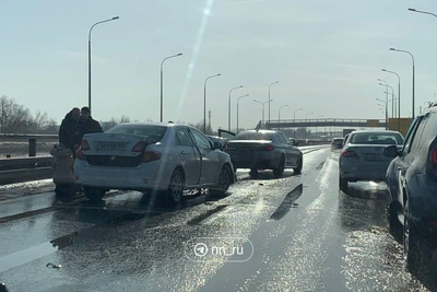 Десять машин столкнулись на подъезде к Борскому мосту