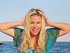 Анна Семенович: «Мой молодой человек пока мне не муж, я могу еще выбирать!»