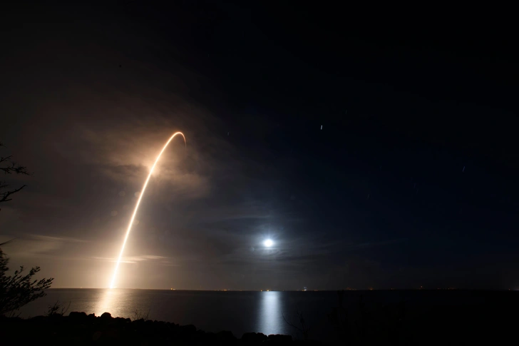 Секретная миссия: компания SpaceX вывела на орбиту новый спутник GPS по заказу Минобороны США