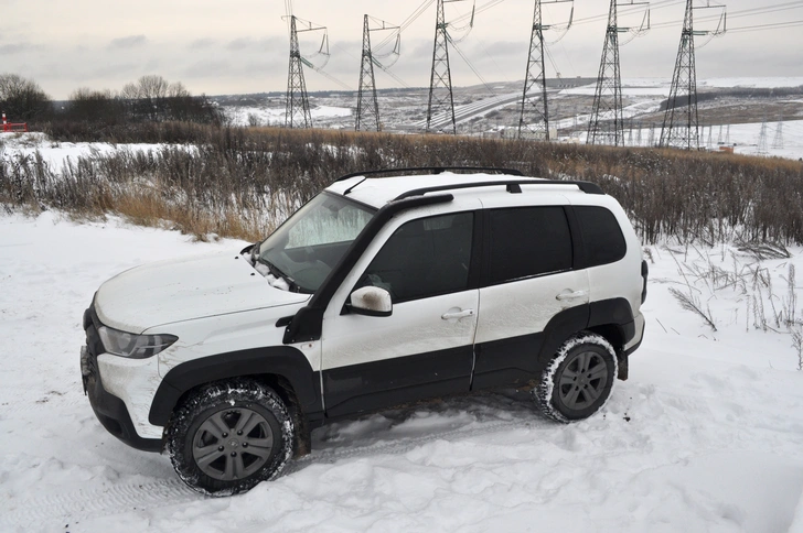 Внедорожник для богатых: тест Lada Niva Travel