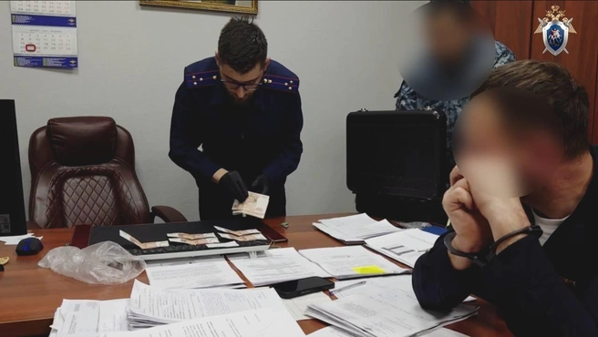 Замначальника 28-го отдела полиции Петербурга стал фигурантом уголовного дела о взятке | Источник: Официальный канал Главного следственного управления Следственного комитета России по городу Петербургу