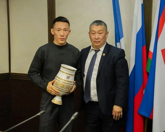 Айаал Белолюбский и Дмитрий Садовников | Источник: yakutskcity.ru