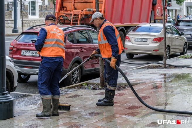 Если бы плитку можно было постирать в машинке… | Источник: Булат Салихов / UFA1.RU