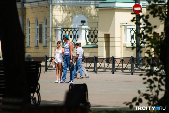 Бойцы ВДВ приходят на праздник со своими возлюбленными и даже целыми семьями | Источник: Ксения Филимонова / «ИрСити»