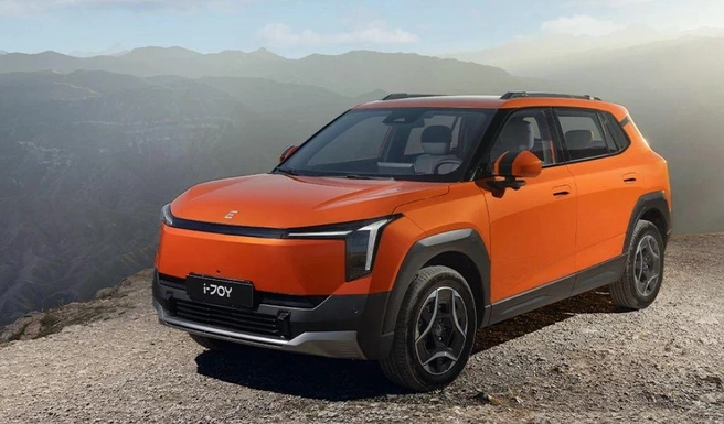 i-Joy второго поколения является копией Dongfeng Nano 06, который, в свою очередь, напоминает Kia EV3 | Источник: пресс-служба компании Evolute