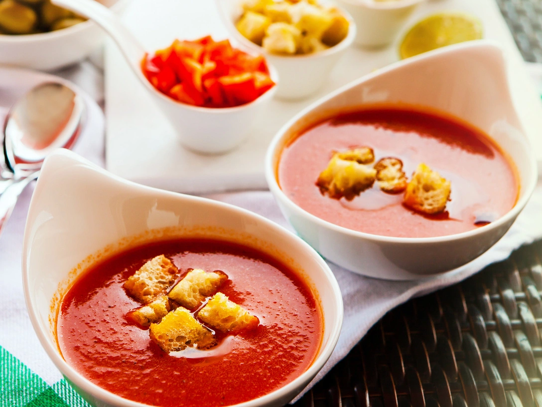 Суп гаспачо: история и рецепты | marieclaire.ru