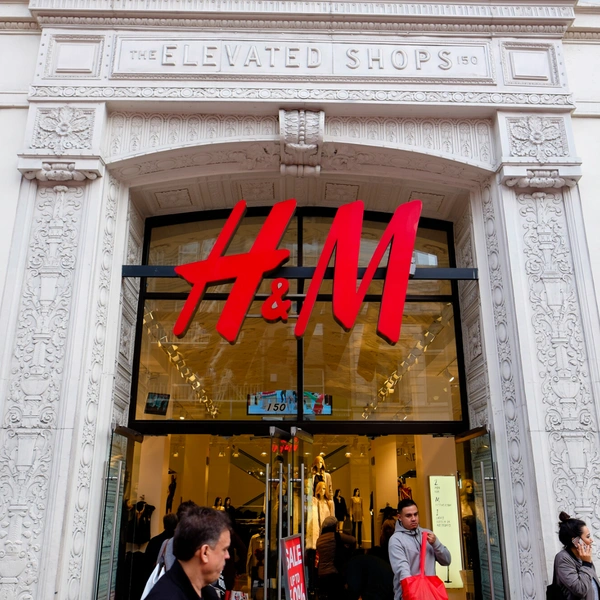 Торговая сеть H&M окончательно уходит из России 💔