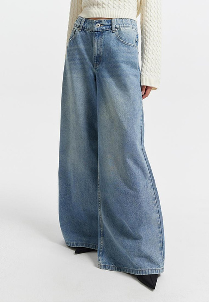 Широкие удлиненные джинсы 