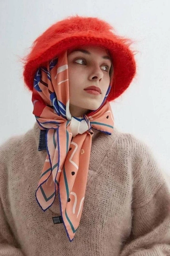 Источник: voguespain / Instagram.com (экстремистская организация, деятельность запрещена на территории РФ)