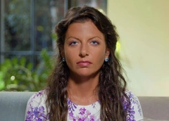 Маргарита Симоньян проходит химиотерапию, но вернулась к съемкам: «Тигран бы меня не понял. Кстати, последний раз записываюсь без парика»