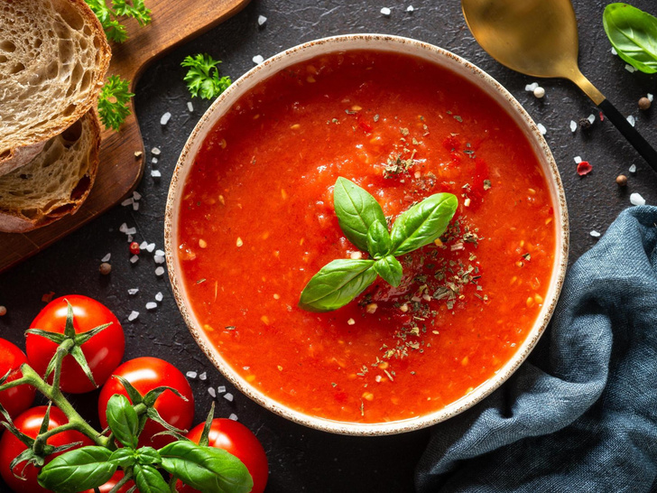 Классический томатный суп от Джейми Оливера: сытный обед, который сохранит вашу фигуру