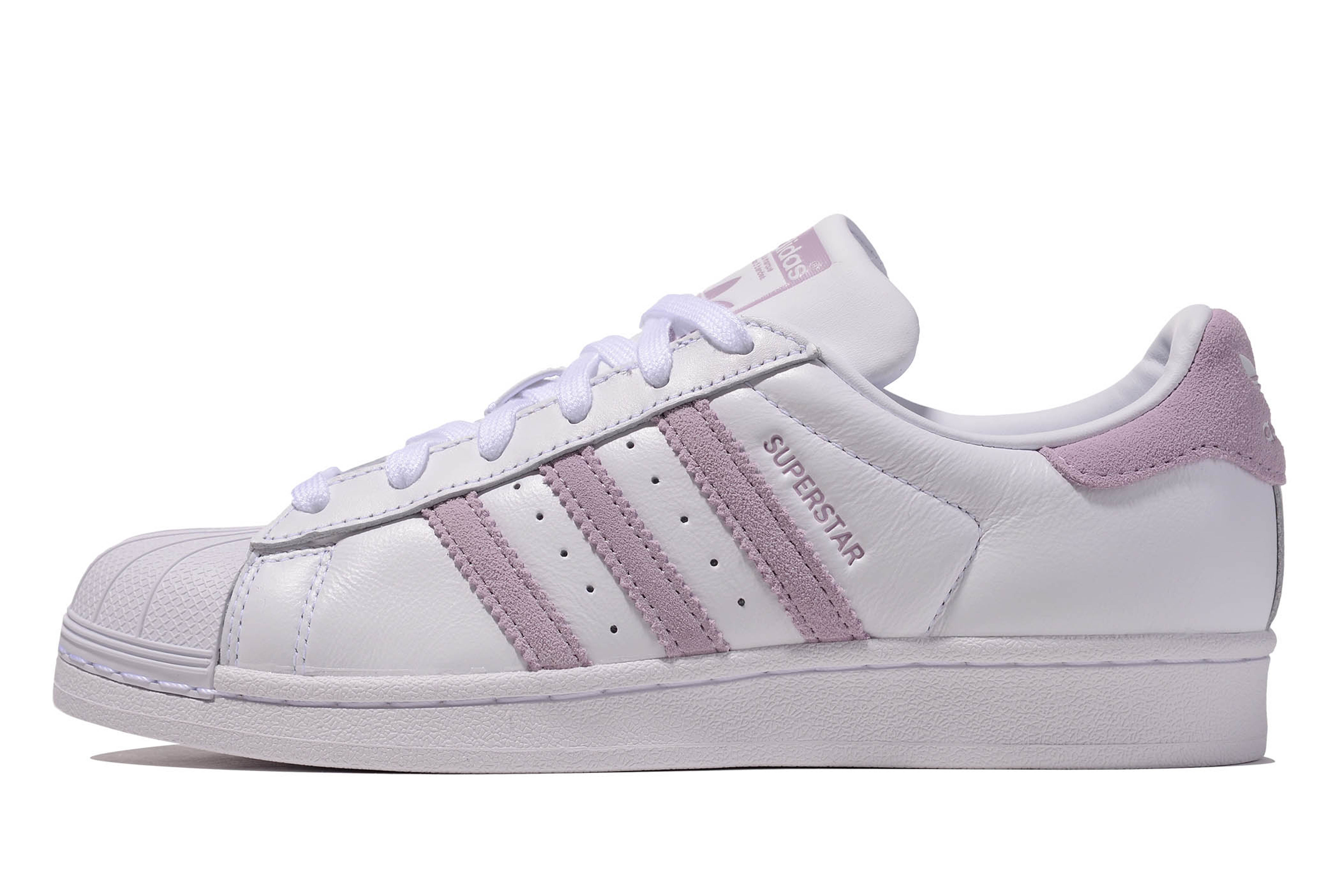 Superstar xlg pink. Кроссовки адидас Superstar женские. Adidas Superstar 2023. Женские кроссовки adidas Originals Superstar. Кроссовки adidas Originals Superstar Winterized.