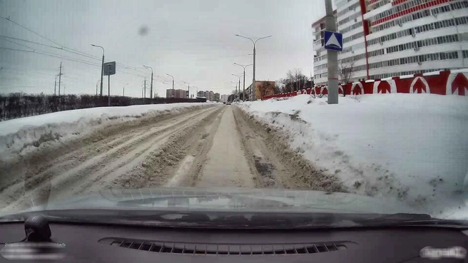 За несколько часов до приезда корреспондента 59.RU весь дублёр Старцева был под снегом, под которым не было видно даже искусственные неровности | Источник: «Яндекс Карты»