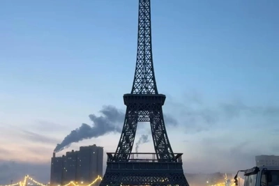 Ледовый парк с Эйфелевой башней откроется в Якутске 14 февраля