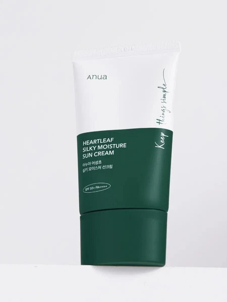 Успокаивающий солнцезащитный крем с экстрактом хауттюйнии ANUA Heartleaf Silky Moisture Sun Cream SPF50+ PA++++