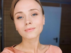Нашла новую жертву: Анна Кошмал набросилась на еще одну коллегу из «Сватов»