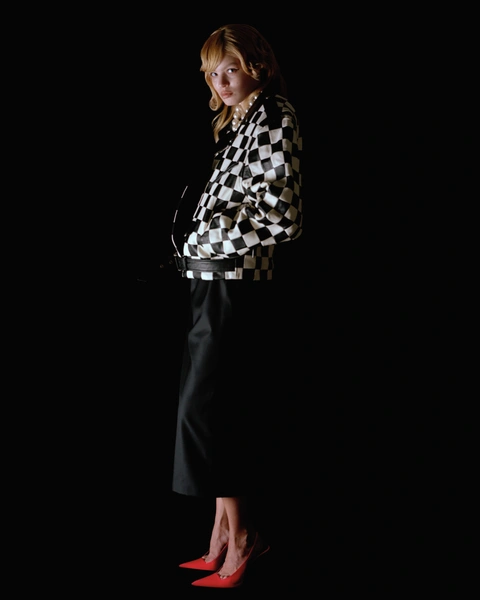 Платье, Landscape; жакет, Mainless; колье, Eré de toi; туфли, Saint Laurent