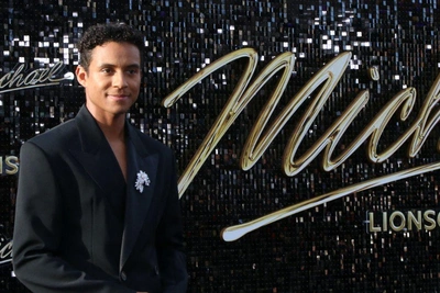 Байопик Майкла Джексона обвинили в «отбеливании» скандалов