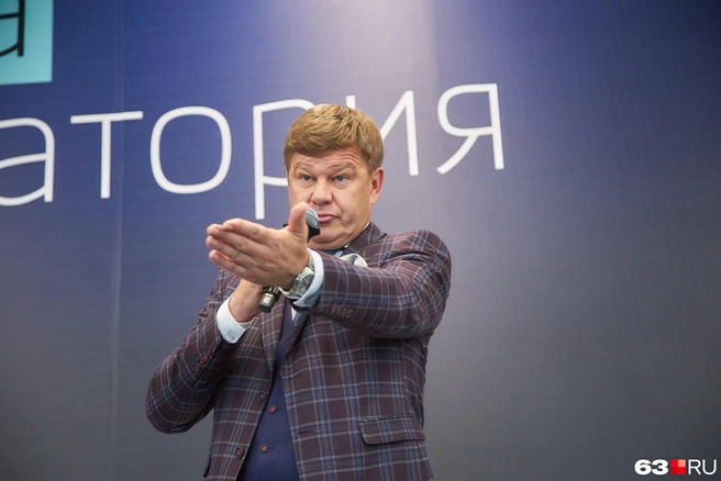 Дмитрий Губерниев — известный спортивный комментатор, телеведущий, журналист | Источник: Роман Данилкин / 63.RU