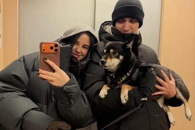 Олег Шепс прилетел в Тюмень к невесте