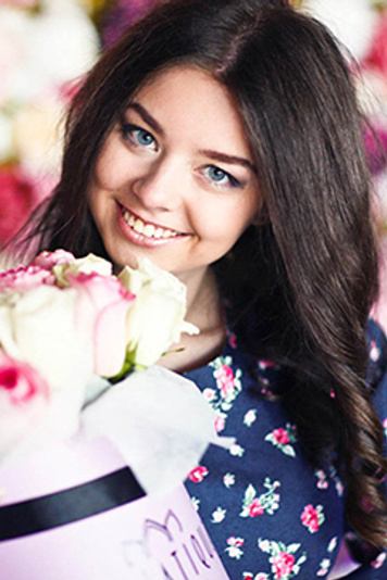 Марина Ефремова