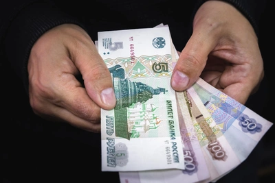 Зарплаты в Красноярском крае и Новосибирске